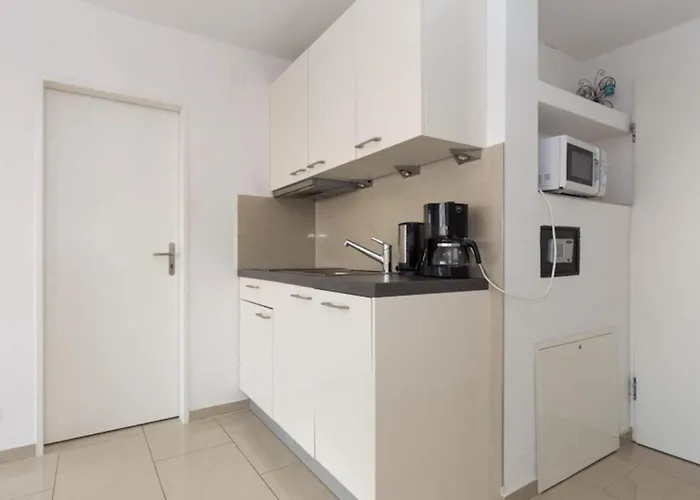 Apartmán Koralj °1 With Swimming Pool *