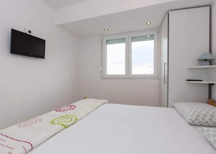 Apartmán Koralj °1 With Swimming Pool Krk Town