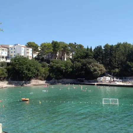 Koralj °1 With Swimming Pool Apartmán