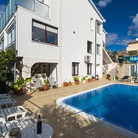 Koralj °1 With Swimming Pool * Krk Town